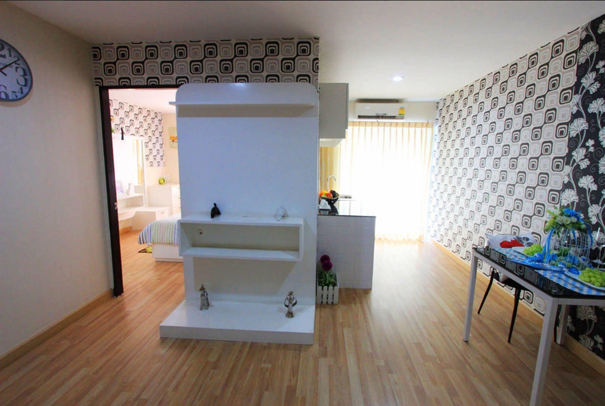 צ'יאנג מאי Mouroom מראה חיצוני תמונה